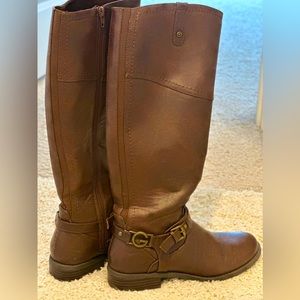 GUESS Brown Boots